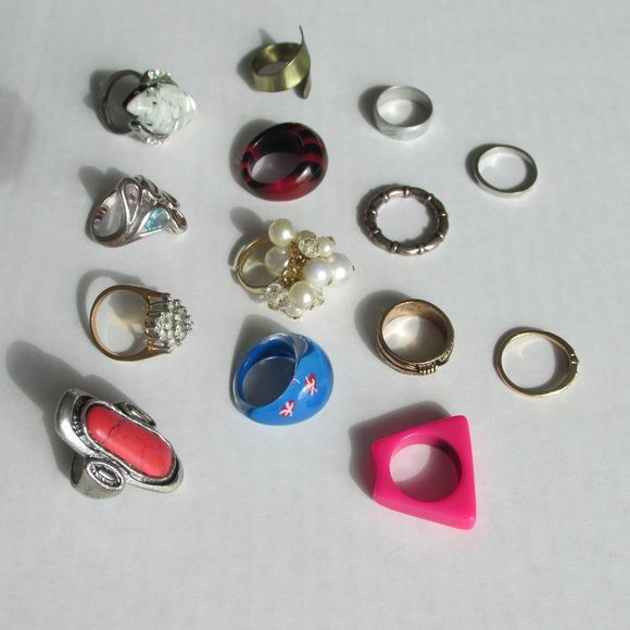 Collection Lot Bundle 14 Costume Jewelry Rings Size 6-6.75 - Picture 2 of 14